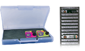 Display, badgerekken & transportdozen voor badges